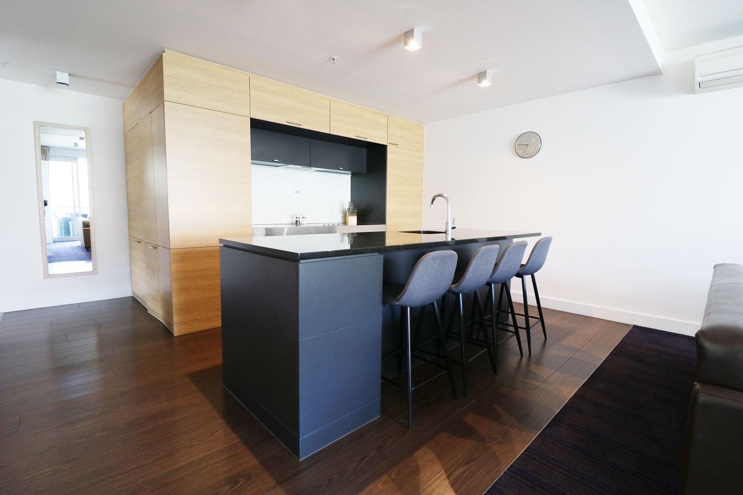 Marina Apartments - Element Escapes Queenstown Room photo