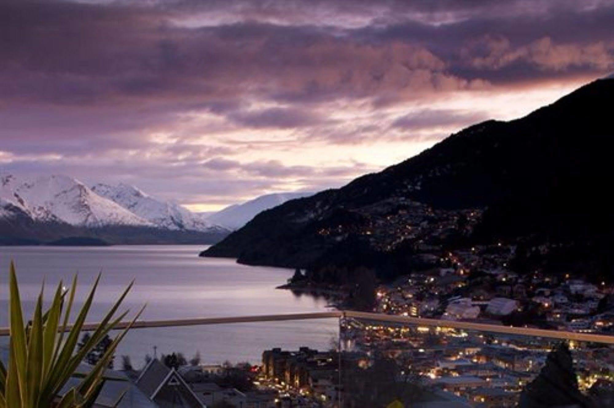 Marina Apartments - Element Escapes Queenstown Exterior photo